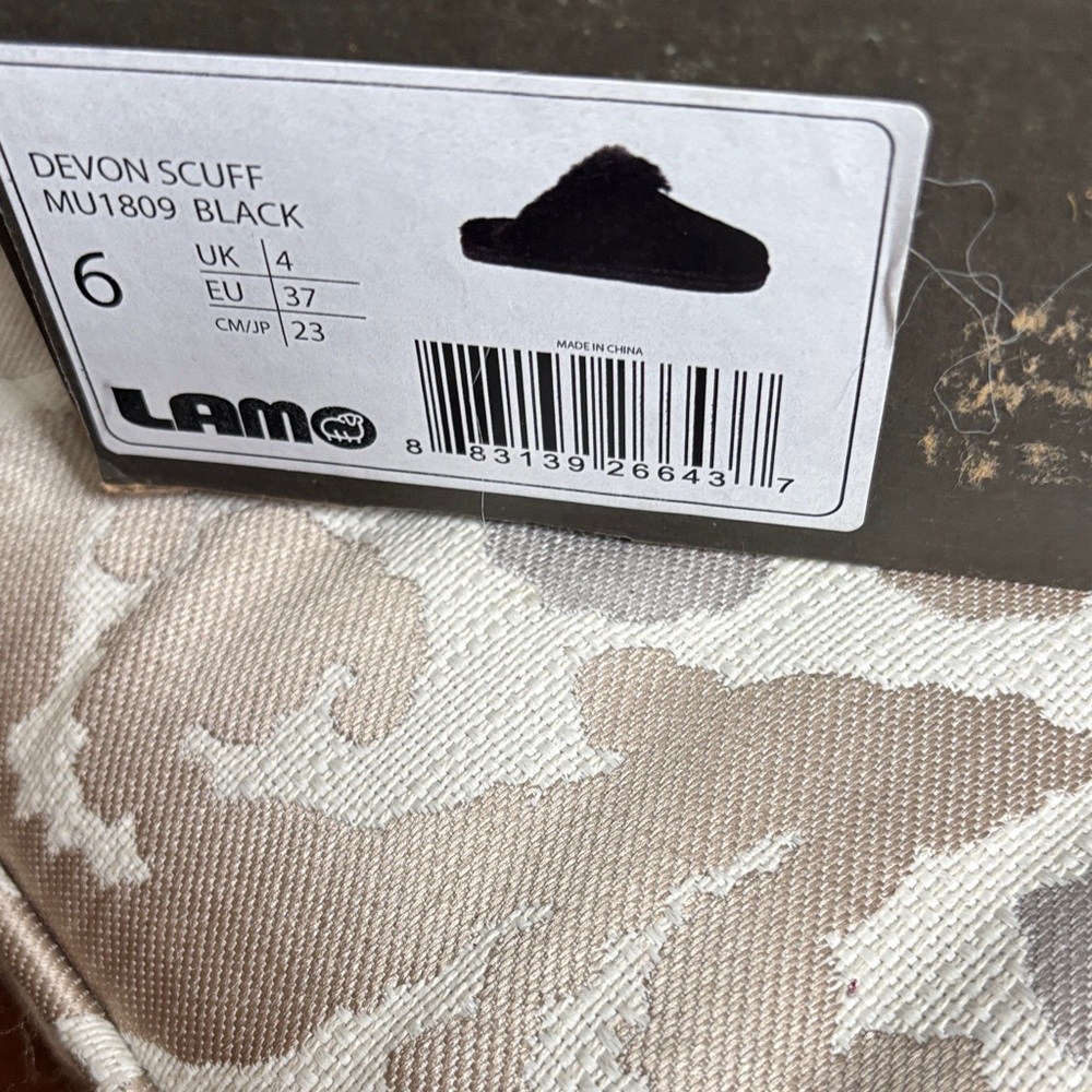 Lamo Black Scuff Sheepskin Slippers 6M - Picture 5 of 6